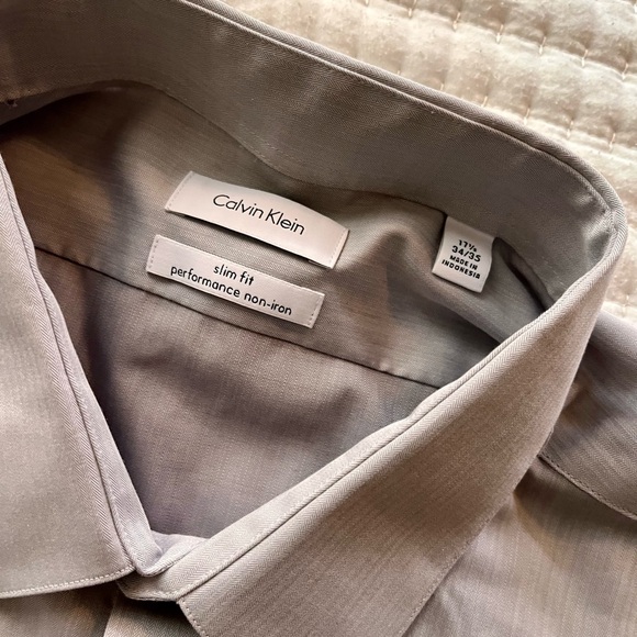 Calvin Klein slim fit dress shirt 👔 gray non iron performance button up - Picture 2 of 3